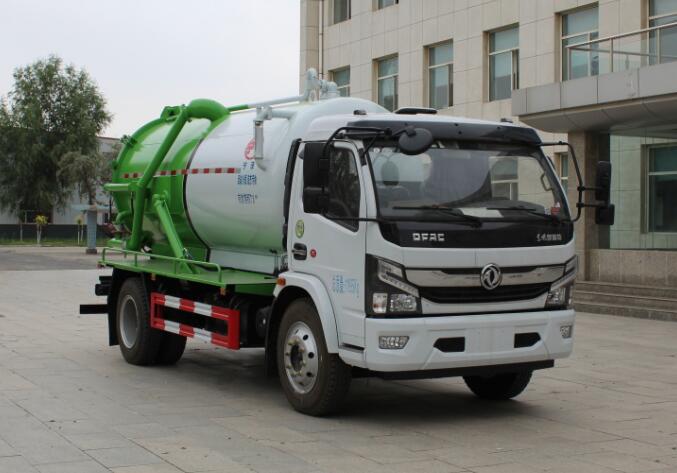 東風(fēng)多利卡8立方吸污車 東風(fēng)多利卡8立方吸污車